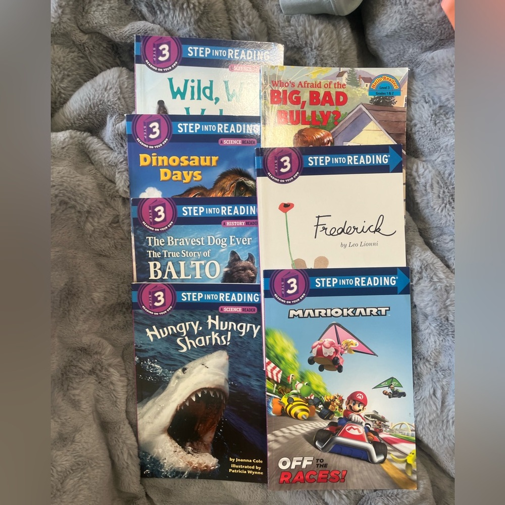 Step Into Reading Level 3 Book Set 
7 - Step 3 Reading Books